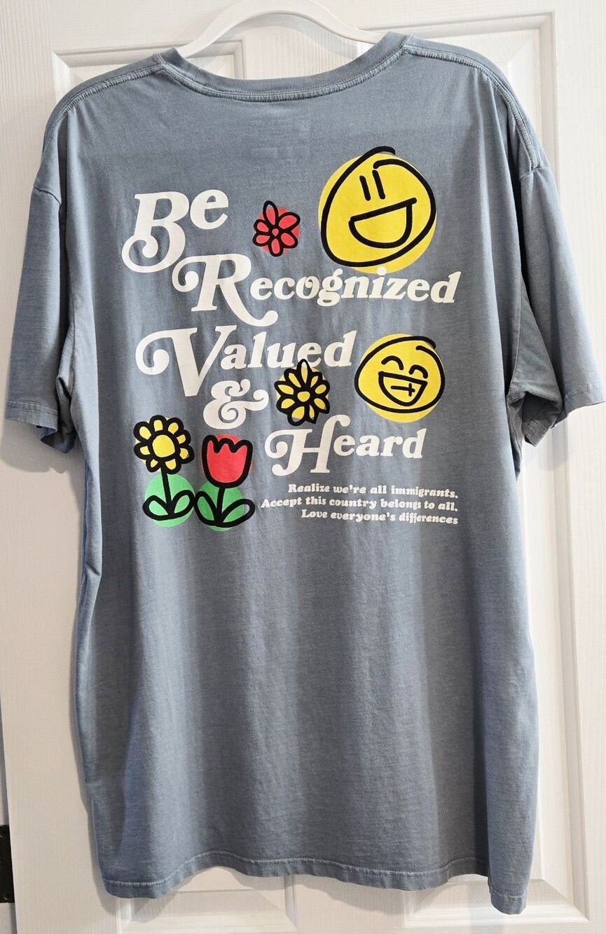 Portland Gear Smiley Face T-Shirt XL Blue Graphic Back Print Be Recognized Tee